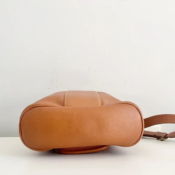 Vintage Dooney & Bourke British Tan Leather Drawstring Bucket Bag - Picture 7 of 14